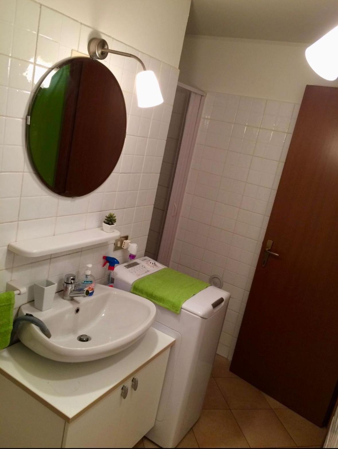 Apartamento Brevi Periodi Reggio Emilia Exterior foto