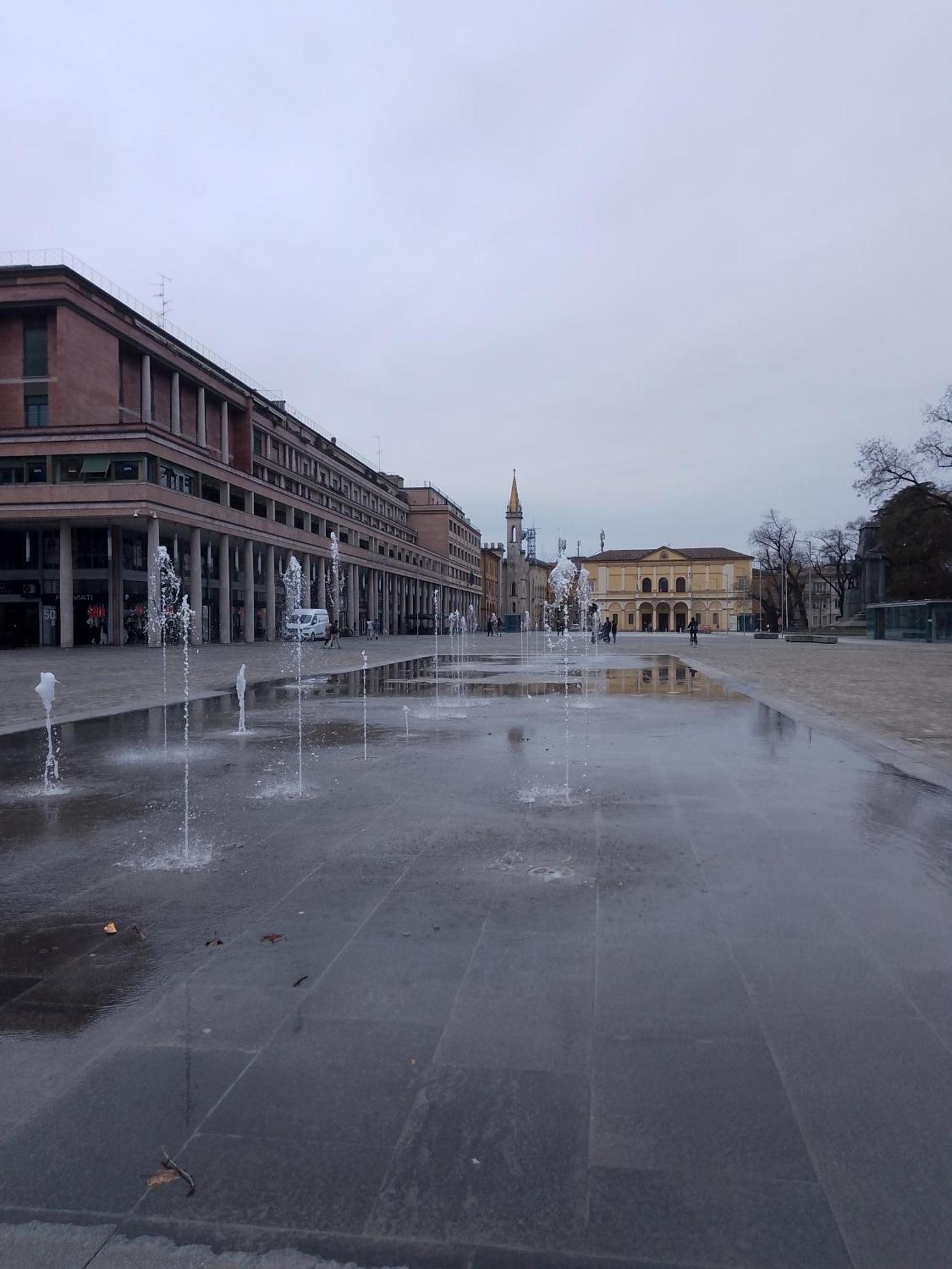 Apartamento Brevi Periodi Reggio Emilia Exterior foto